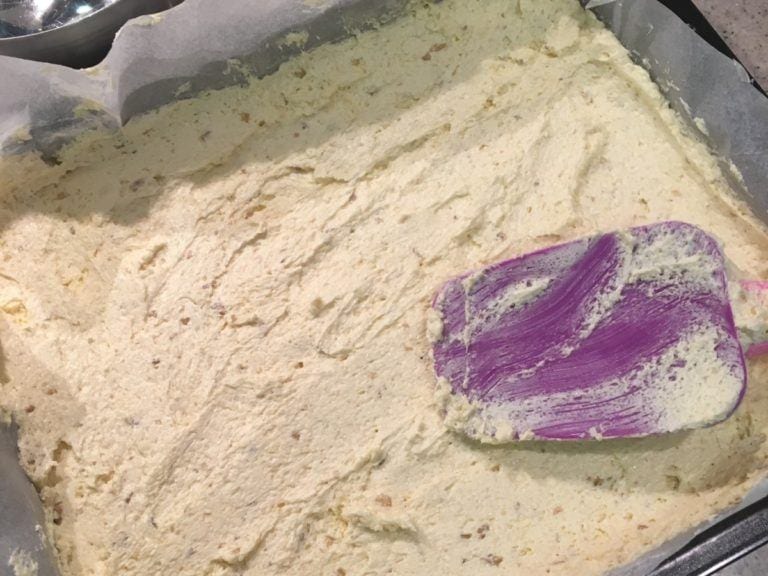 Keto blondies