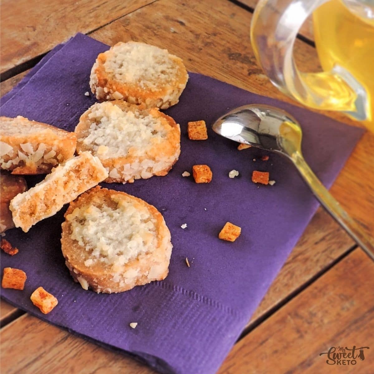 These buttery and delicious Keto Almond Shortbread Cookies are wonderfully crumbly and go perfectly with a cup of tea for a mid-morning treat.