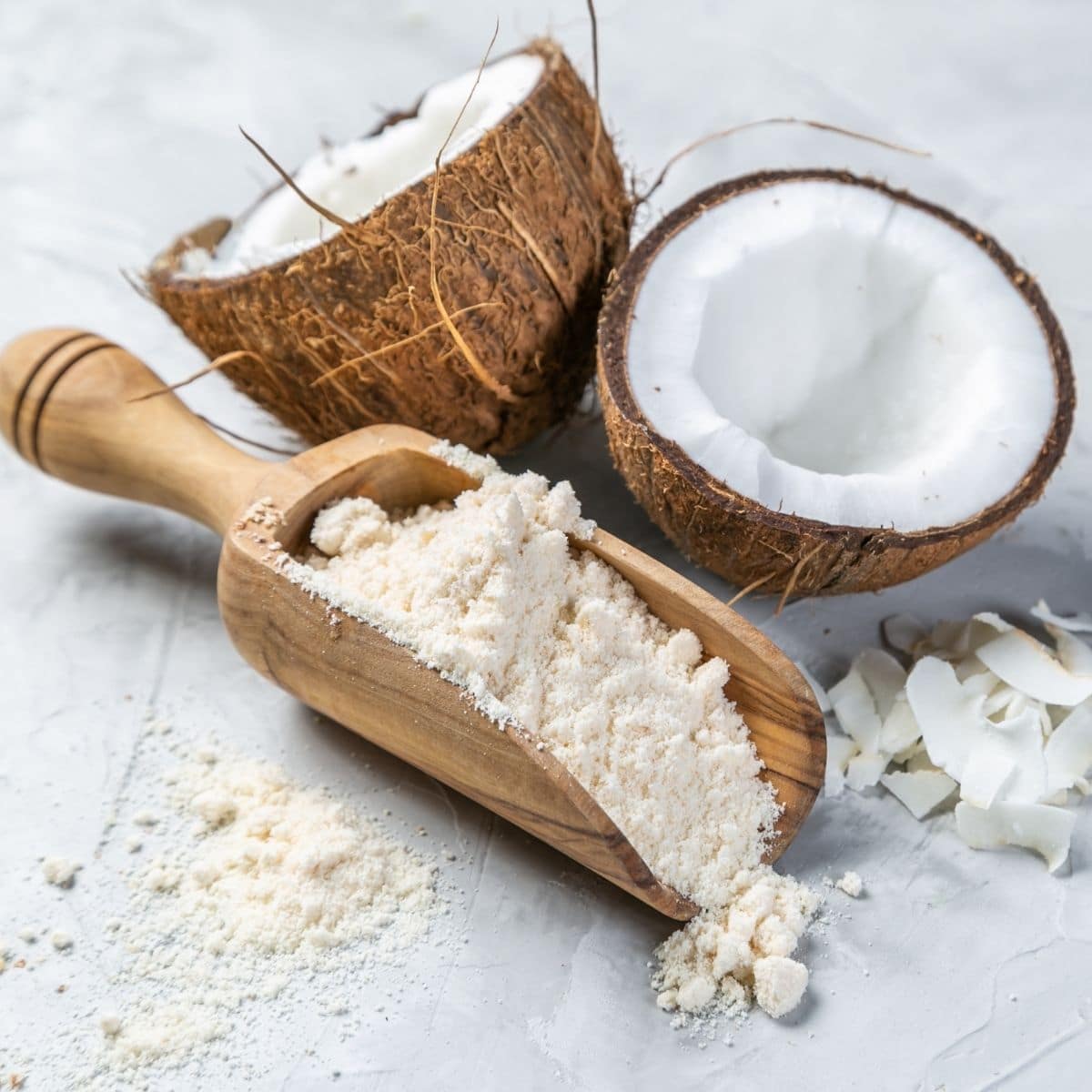 Coconut flour & keto nutrition, benefits and recipes